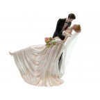 Originale figurine de mariés dansant le tango