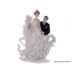 Originale figurine de mariés à cheval