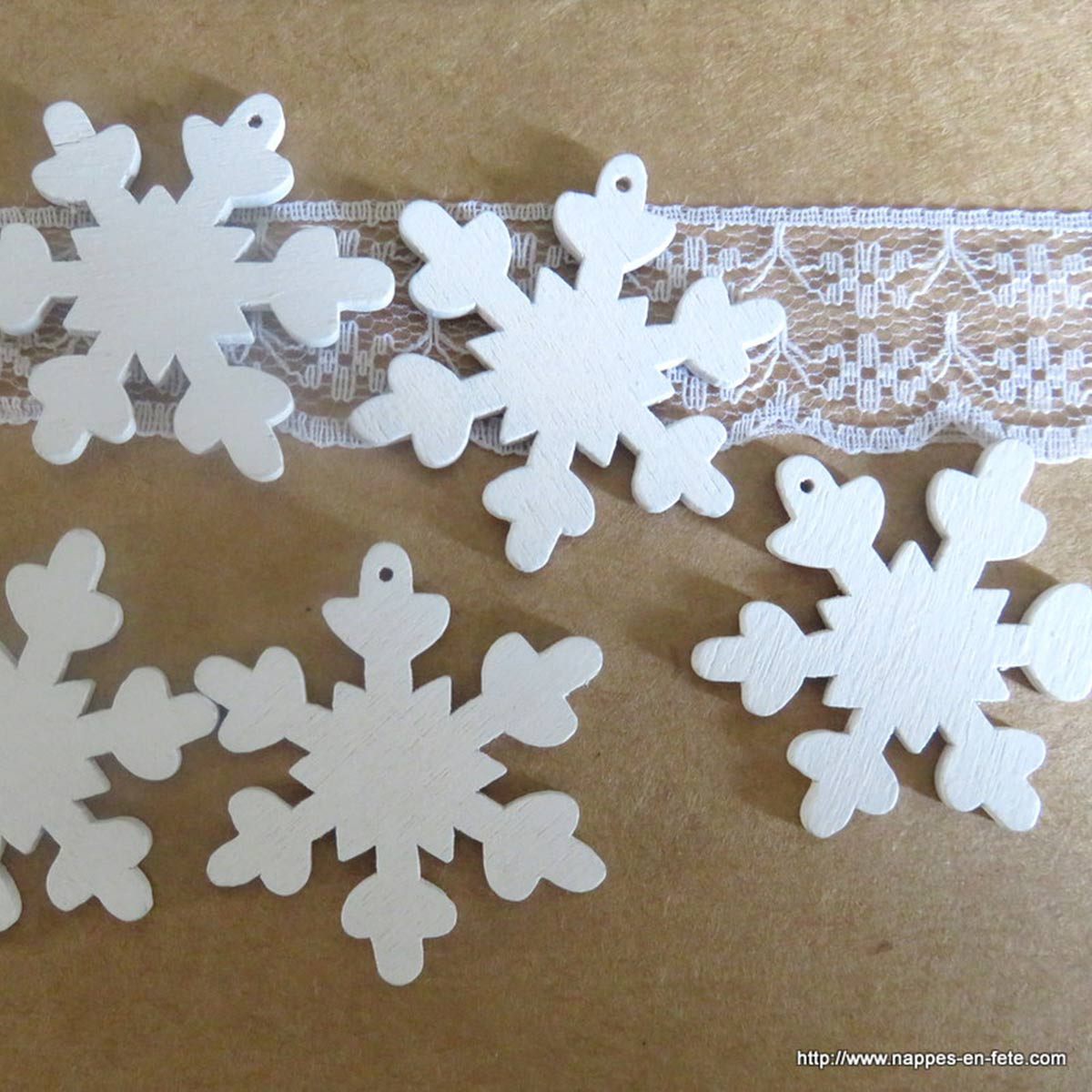 Décoration des fêtes - Ensemble de décorations pour sapin de Noël, décoration de Noël flocons de neige en bois, ornements, décoration de Noël unique, cadeau de Noël pour la famille - France
