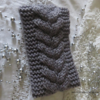 Bandeau cheveux en grosse laine avec torsade