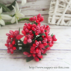 Fleurs miniatures rouge, liens pour décorer vos tulles ou votre table