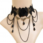 collier gothique à la rose noire